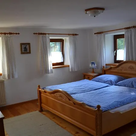 Bed & Breakfast Haus Ballwein